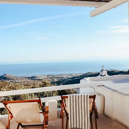 La Maison, Τριαντάρος