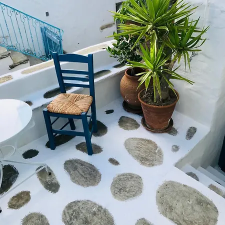 La Maison,