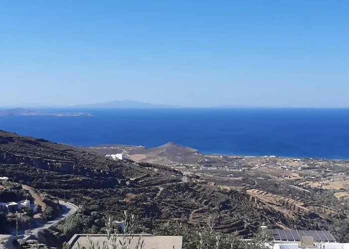 La Maison, Τριαντάρος