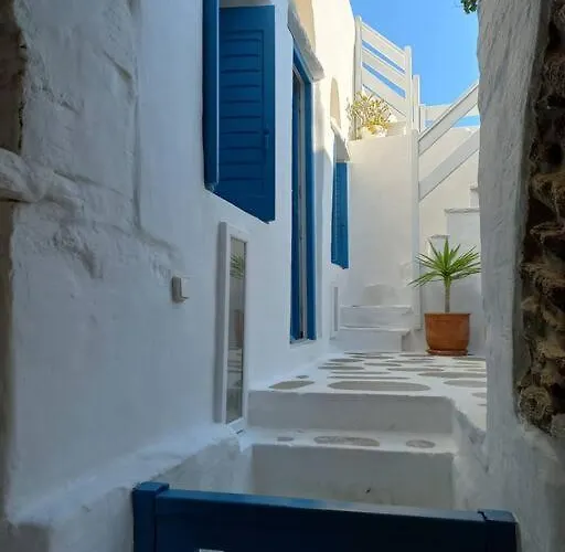 La Maison, Triandáros